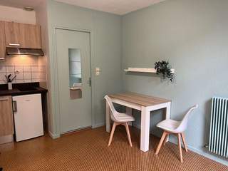 Location / Appartement 1 pièce de 19 m², Reims, Rue Gambetta