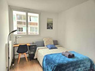 Piso compartido / 4 rooms apartment · 100 m², Créteil, Rue Pierre Et Marie Curie