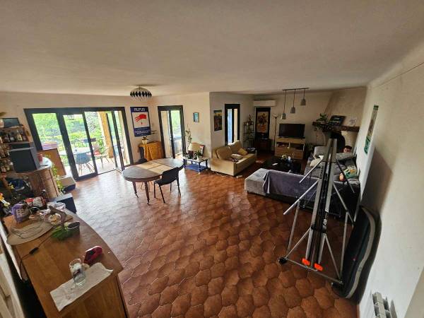 Colocation / Appartement 5 pièces de 180 m², Antibes, Chemin des Rastines / Photo 2