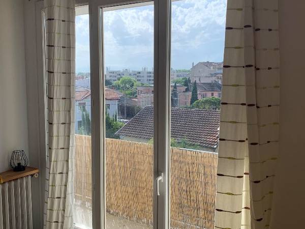 Colocation / Appartement 3 pièces de 67 m², Toulouse, Avenue du Maréchal Foch / Photo 2