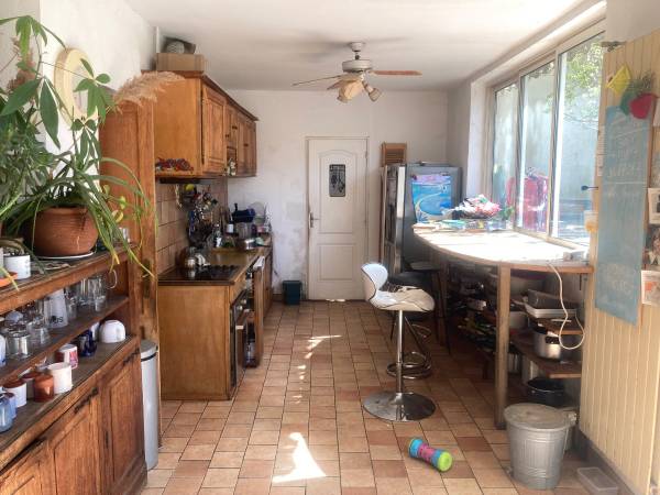 Sous-location / Cabane 1 pièce de 9 m², Marseille, Boulevard Piot / Photo 2