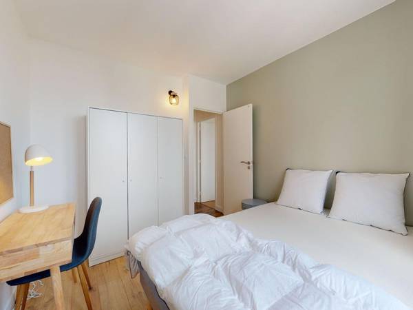 Flatsharing / 5-bedroom flat · 65 m², Saint-Denis, 1 Bis Rue Suger / Photo 5