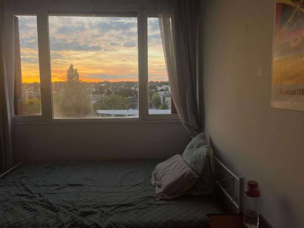 Colocation / Immeuble 4 pièces de 75 m², Antony, Avenue Saint Exupery / Photo 2