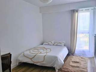 Colocation / 4-bedroom flat · 80 m², Chartres, Rue Foucher de Chartres