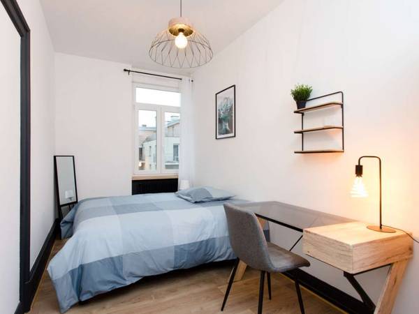 Colocation / Appartement 5 pièces de 93 m², Strasbourg, Rue de Molsheim / Photo 2