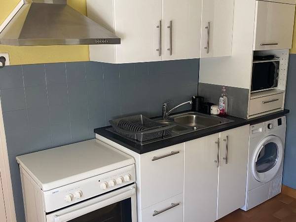 Room share / 4 rooms apartment · 69 m², Rennes, Rue du Limousin / Photo 2