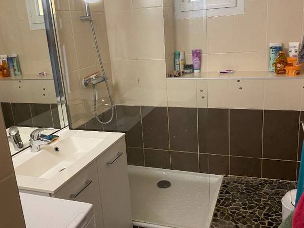 Room share / 4 rooms apartment · 69 m², Rennes, Rue du Limousin / Photo 7