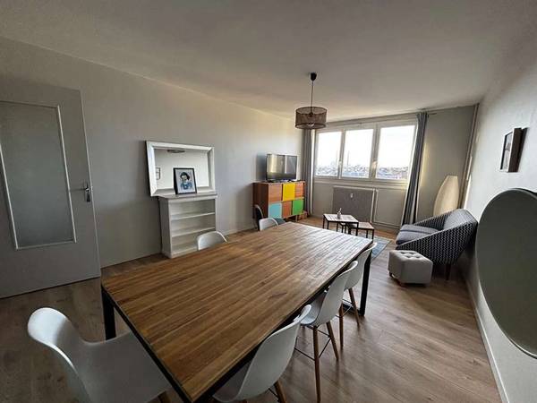 Location / Appartement 4 pièces de 78 m², Le Havre, Rue Reine Berthe / Photo 7