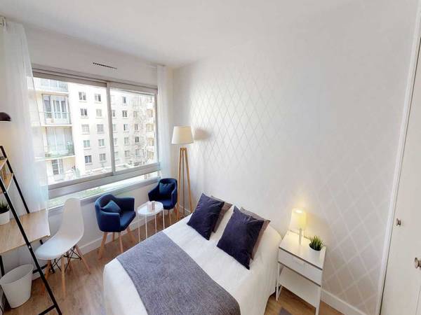 Colocation / Appartement 3 pièces de 80 m², Paris, Rue Olier / Photo 2