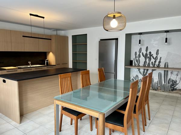 Colocation / Maison 6 pièces de 160 m², Noyal-Châtillon-sur-Seiche, Rue François Chapin / Photo 2