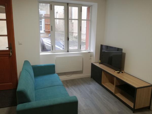 Colocation / Maison 5 pièces de 82 m², Laval, Rue de Chapelle / Photo 2