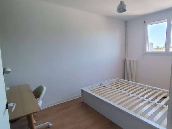 Colocation / Appartement 4 pièces de 67 m², Rennes, Rue des Ecotais / Photo 17
