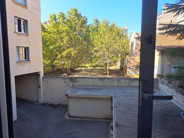 Sous-location / Appartement 4 pièces de 87 m², Marseille, Rue Louis Astruc / Photo 5