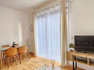 Flatsharing / 3-bedroom flat · 65 m², Asnières-sur-Seine, Rue Henri Bergson