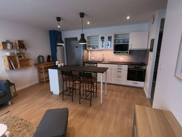 Colocation / Appartement 4 pièces de 77 m², Tours, Rue Ampère / Photo 2