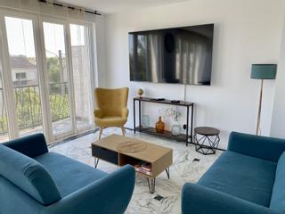 Colocation / Maison 10 pièces de 180 m², Montreuil, Rue de la Défense