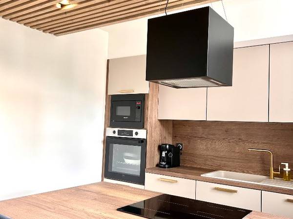 Colocation / Appartement 7 pièces de 115 m², Grenoble, Avenue Jeanne d'Arc / Photo 2