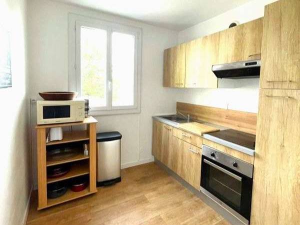 Colocation / Appartement 4 pièces de 65 m², Saint-Brieuc, Rue Saint-Jouan / Photo 2