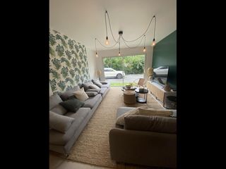 Coliving space / 10-bedroom house · 210 m², Pessac, Avenue de Canéjan