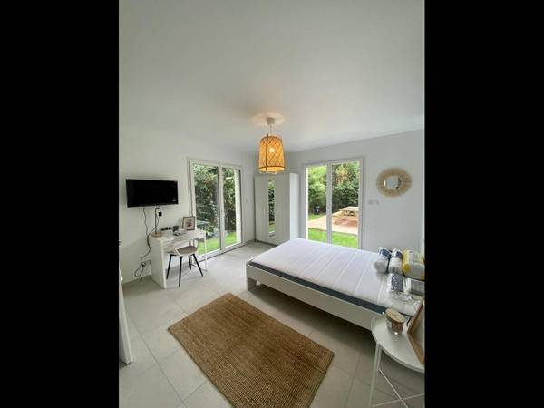 Coliving / Maison 10 pièces de 210 m², Pessac, Avenue de Canéjan / Photo 12