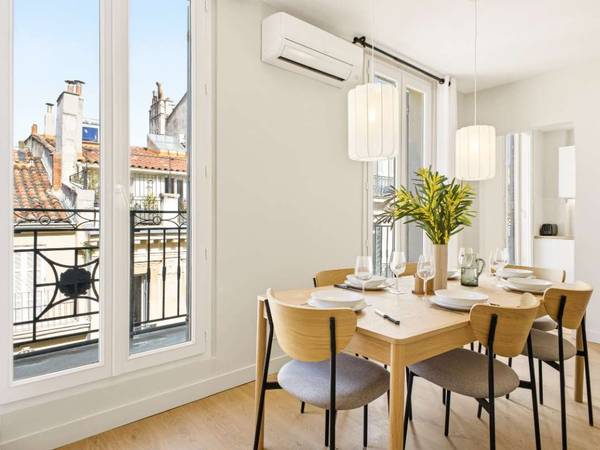 Coliving / Appartement 8 pièces de 94 m², Marseille, Rue Montgrand / Photo 2