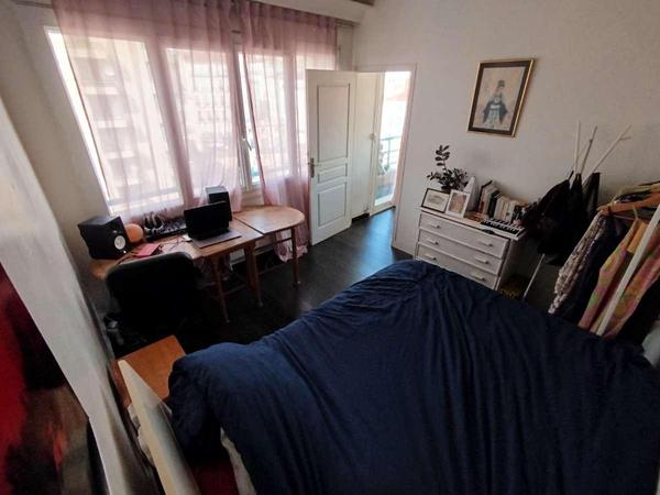 Colocation / Appartement 3 pièces de 65 m², Marseille, Rue de la Providence / Photo 2