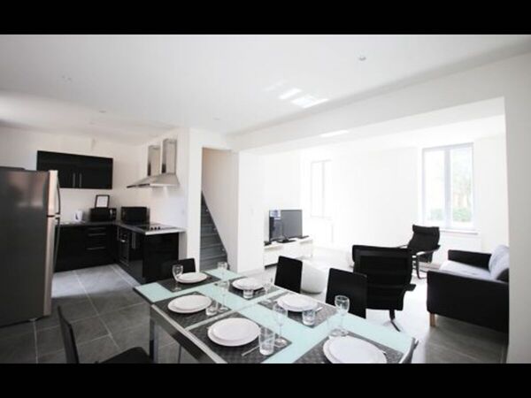 Colocation / Maison 8 pièces de 200 m², Croix, Rue Gustave Dubled / Photo 11