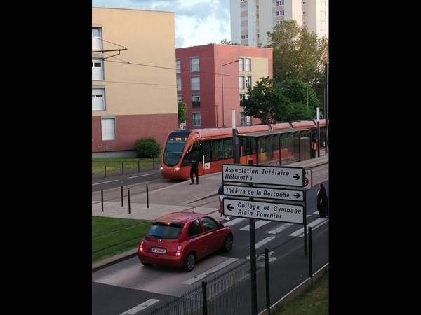 Colocation / Appartement 6 pièces de 92 m², Le Mans, Rue de l'Artois / Photo 14