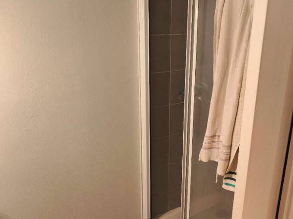 Colocation / Appartement 3 pièces de 58 m², Angers, Rue Saint-Laud / Photo 5