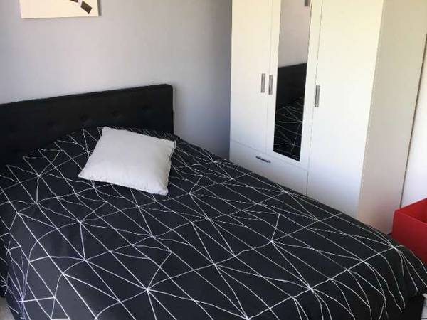 Colocation / Appartement 5 pièces de 95 m², Pau, Rue Albert Camus / Photo 11