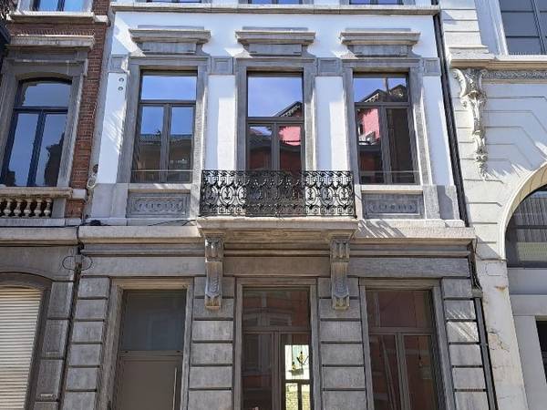 Colocation / Maison 4 pièces de 200 m², Liège, Rue de Rotterdam / Photo 8