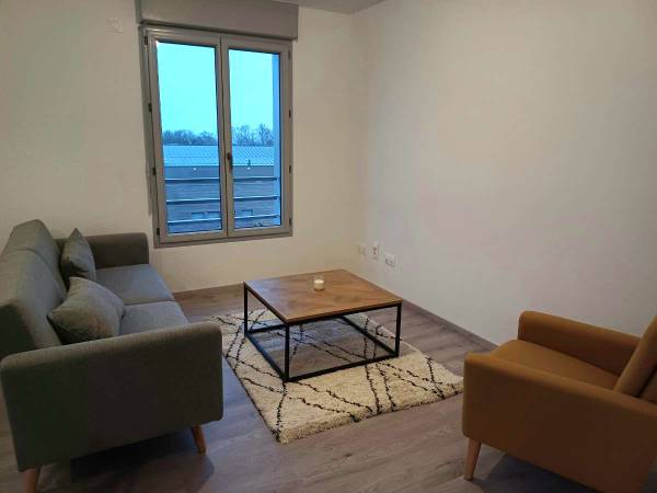 Colocation / Appartement 3 pièces de 66 m², Angers, Avenue des Hauts de Saint-Aubin / Photo 4