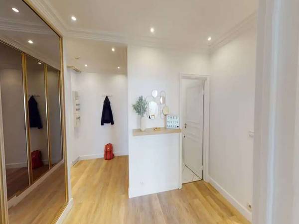 Colocation / Appartement 7 pièces de 107 m², Courbevoie, Rue de Bezons / Photo 12