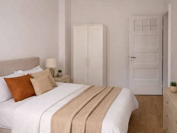 Location / Appartement 2 pièces de 54 m², Strasbourg, Boulevard de la Marne / Photo 2