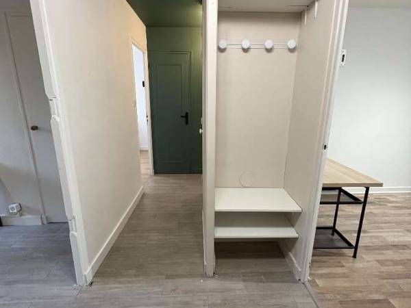 Colocation / Appartement 4 pièces de 56 m², Grenoble, Avenue Jeanne d'Arc / Photo 4