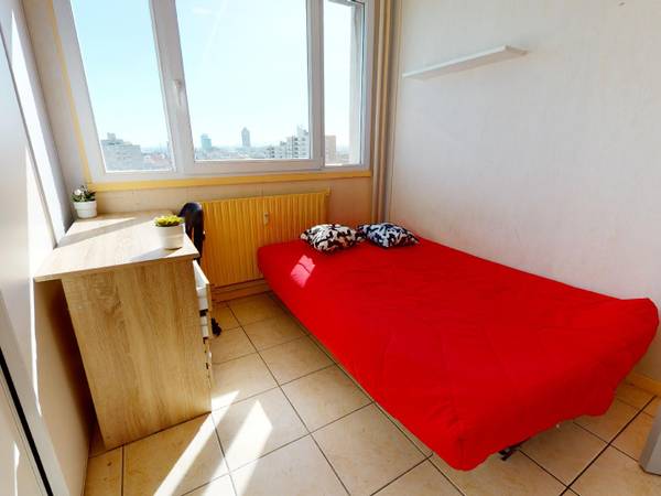 Flatsharing / 4-bedroom flat · 50 m², Villeurbanne, Allée Athéna / Photo 2