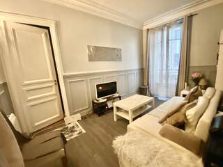 Sublet / 3-bedroom flat · 53 m², Clichy, Rue de Paris