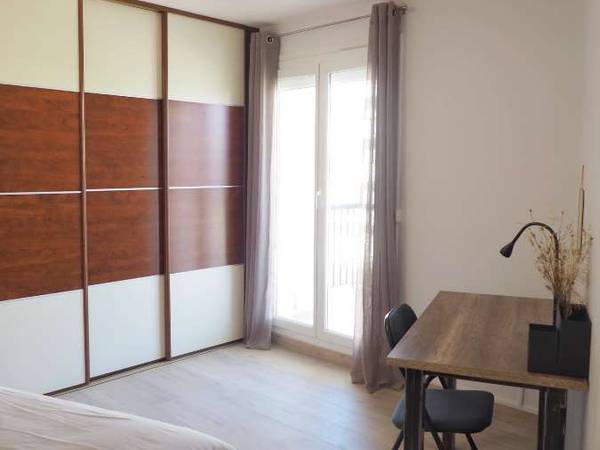 Colocation / Appartement 5 pièces de 110 m², Perpignan, Place de Saint-Guillem / Photo 2