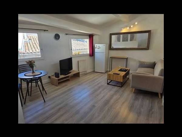 Sous-location / Appartement 1 pièce de 45 m², Aix-en-Provence, Rue des Epinaux / Photo 8