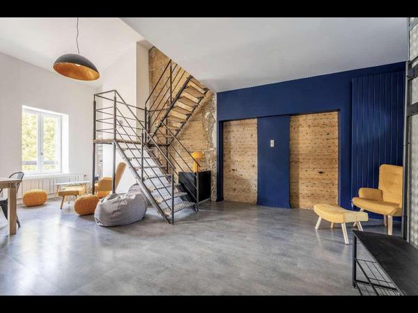 Colocation / Appartement 9 pièces de 173 m², Collonges-au-Mont-d'Or, Rue Pierre Termier / Photo 2