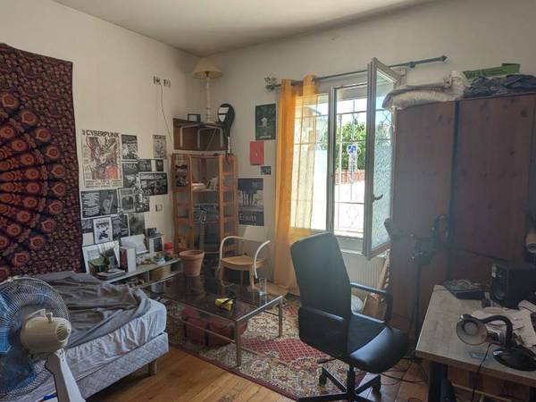 Sous-location / Maison 8 pièces de 100 m², Villeurbanne / Photo 2