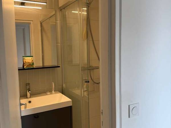 Colocation / Appartement 5 pièces de 72 m², Saint-Ouen-sur-Seine, Avenue Gabriel Péri / Photo 8