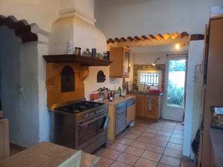 Casa partilhada / 5 rooms house · 120 m², Aix-en-Provence, Route du Puy Sainte Reparade