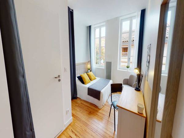 Colocation / Appartement 5 pièces de 120 m², Toulouse, Rue Bellegarde / Photo 2