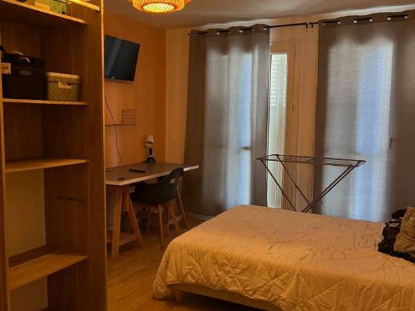 Colocation / Appartement 4 pièces de 66 m², Toulouse, Rue d'Arles / Photo 2