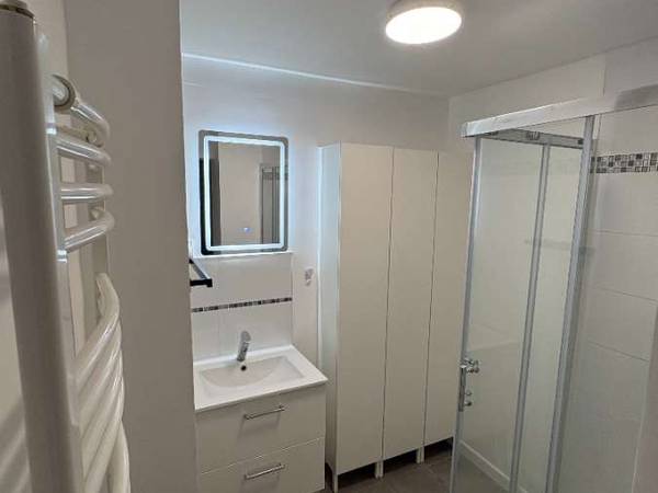Coliving / Maison 5 pièces de 100 m², Lille, Rue Stephenson / Photo 9