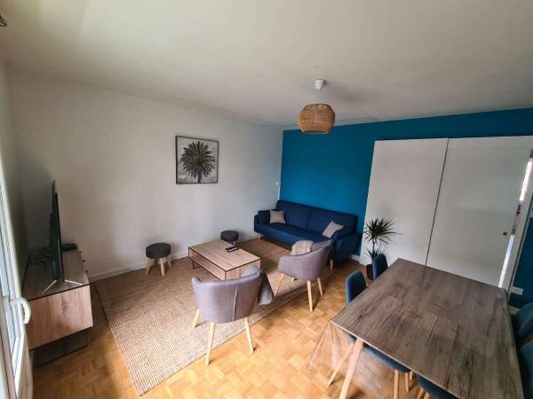 Colocation / Appartement 5 pièces de 93 m², Nantes, Rue Pierre Yvernogeau / Photo 2