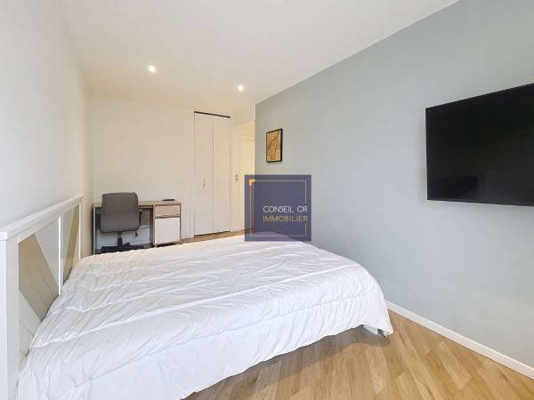 Colocation / Appartement 5 pièces de 84 m², Villers-le-Lac, Rue du Col / Photo 7