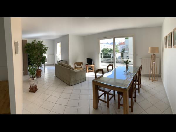 Flatsharing / 3-bedroom flat · 88 m², Lyon, Rue Rossan / Photo 2