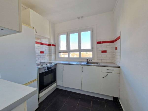 Colocation / Appartement 4 pièces de 60 m², Maisons-Alfort, Rue de Turin / Photo 2